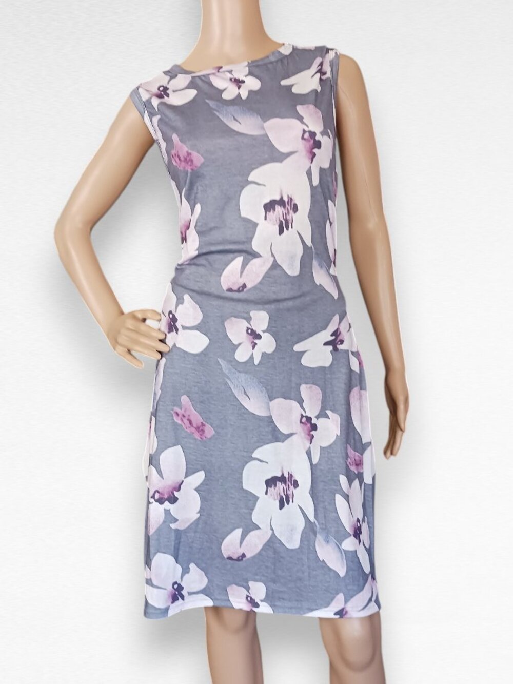 NWOT Gray Floral Dress